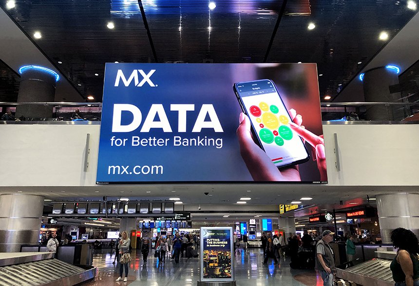 Las Vegas Airport Digital Screen Advertising